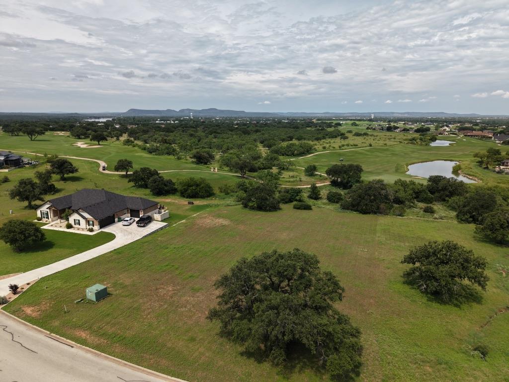 100 Legends PKWY #5020, Kingsland, TX 78639
