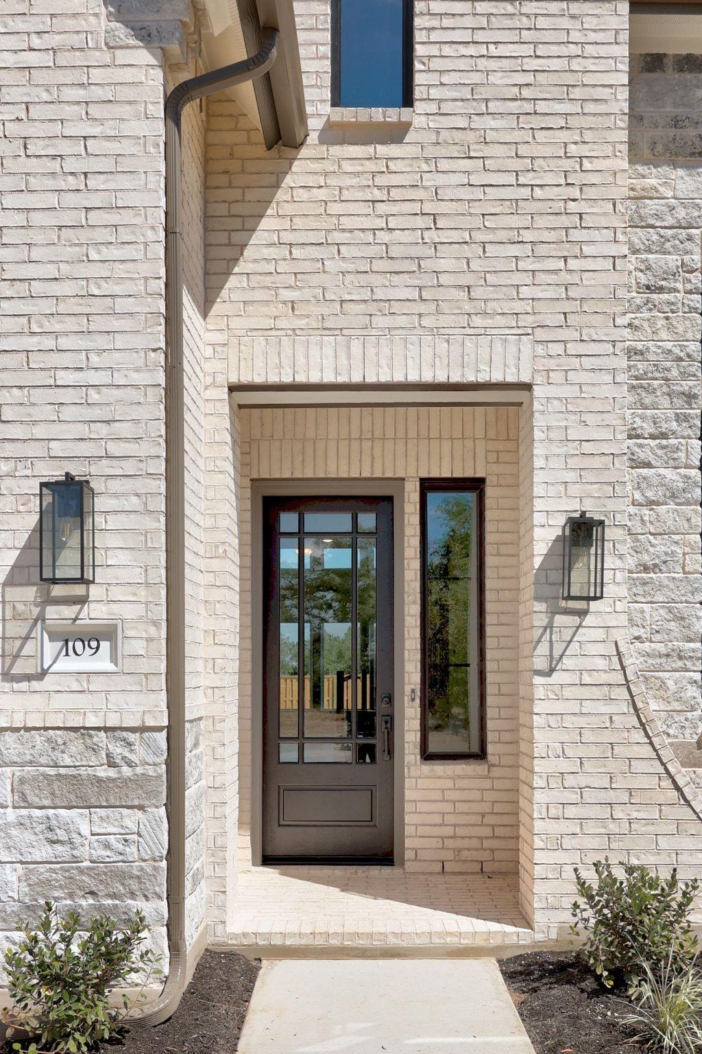 109 Buckaroo DR, Georgetown, TX 78633