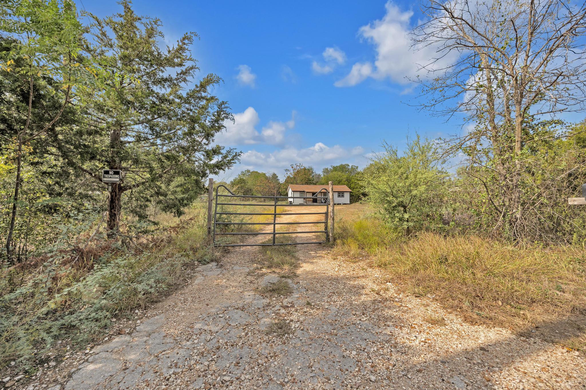 759 Green Valley DR, Bastrop, TX 78602