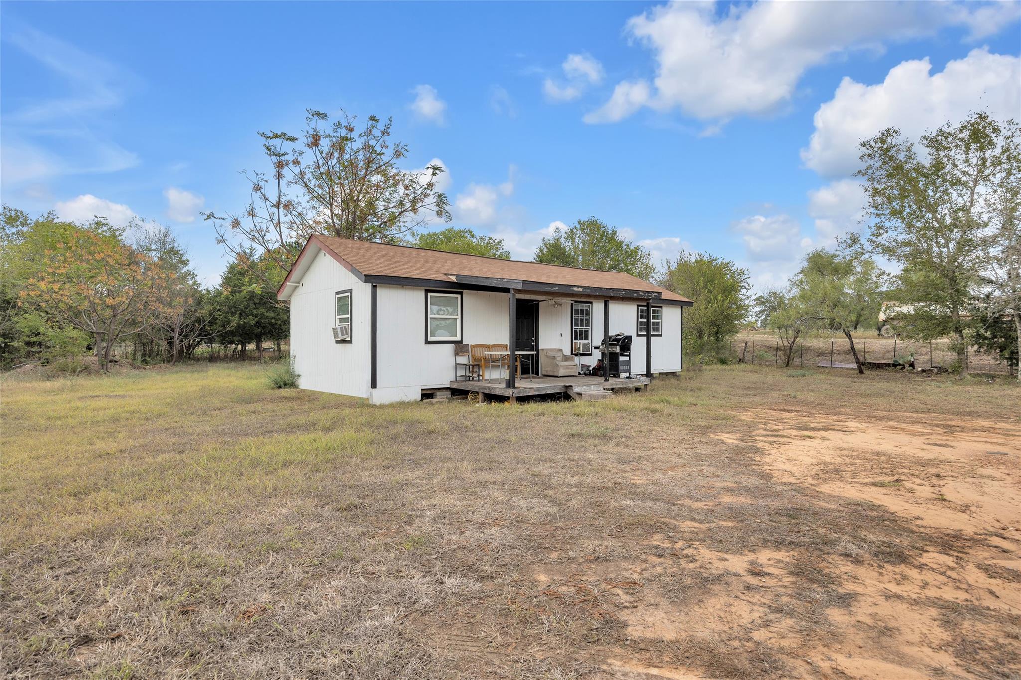 759 Green Valley DR, Bastrop, TX 78602