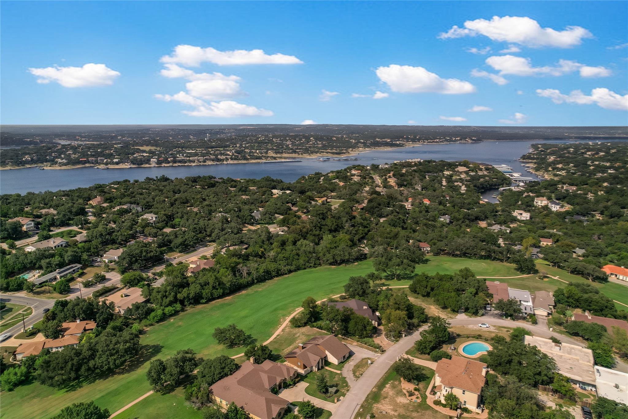 302 Seawind ST, Lakeway, TX 78734