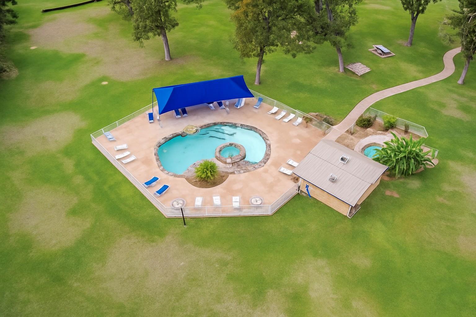 730 E Mather ST #L 303, New Braunfels, TX 78130