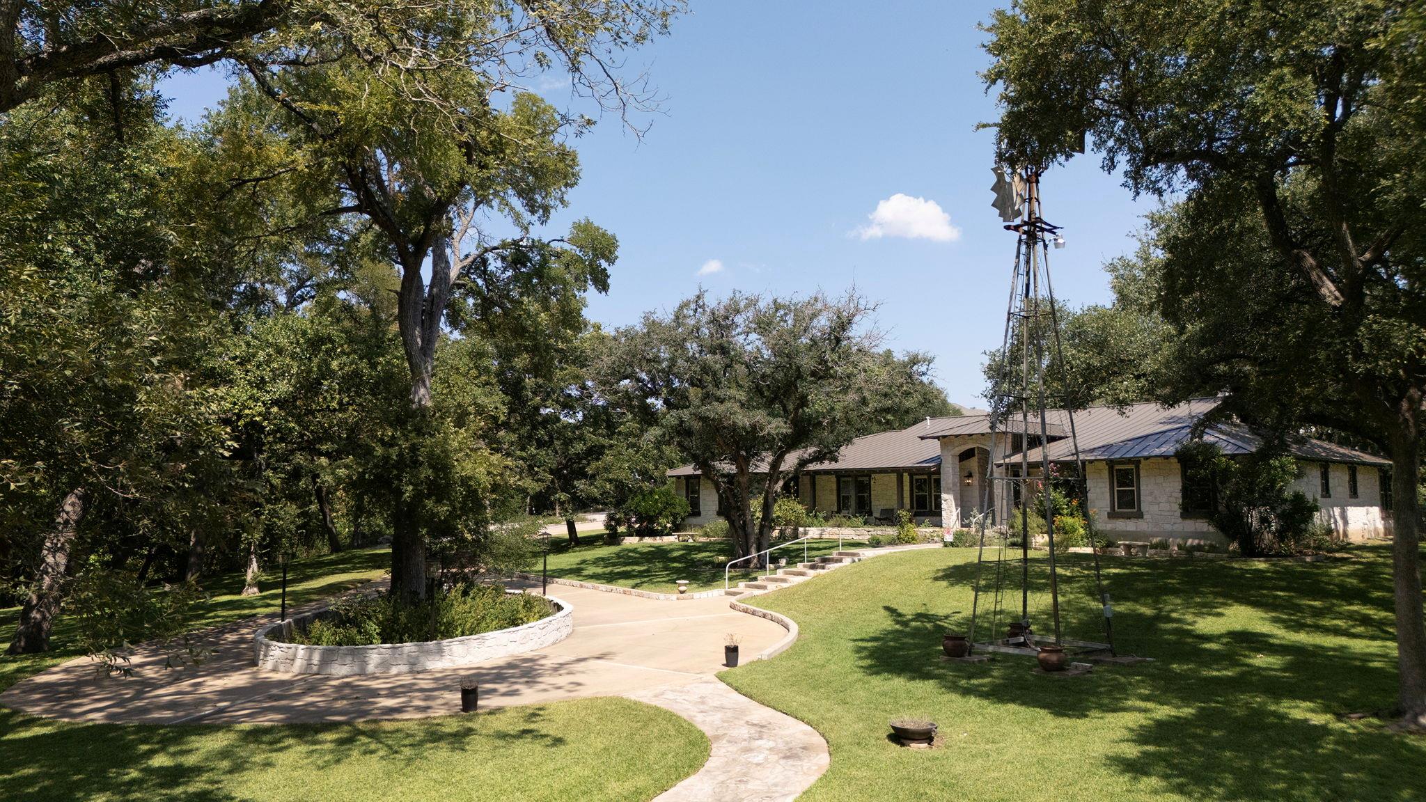 2681 Sam Bass RD, Round Rock, TX 78681
