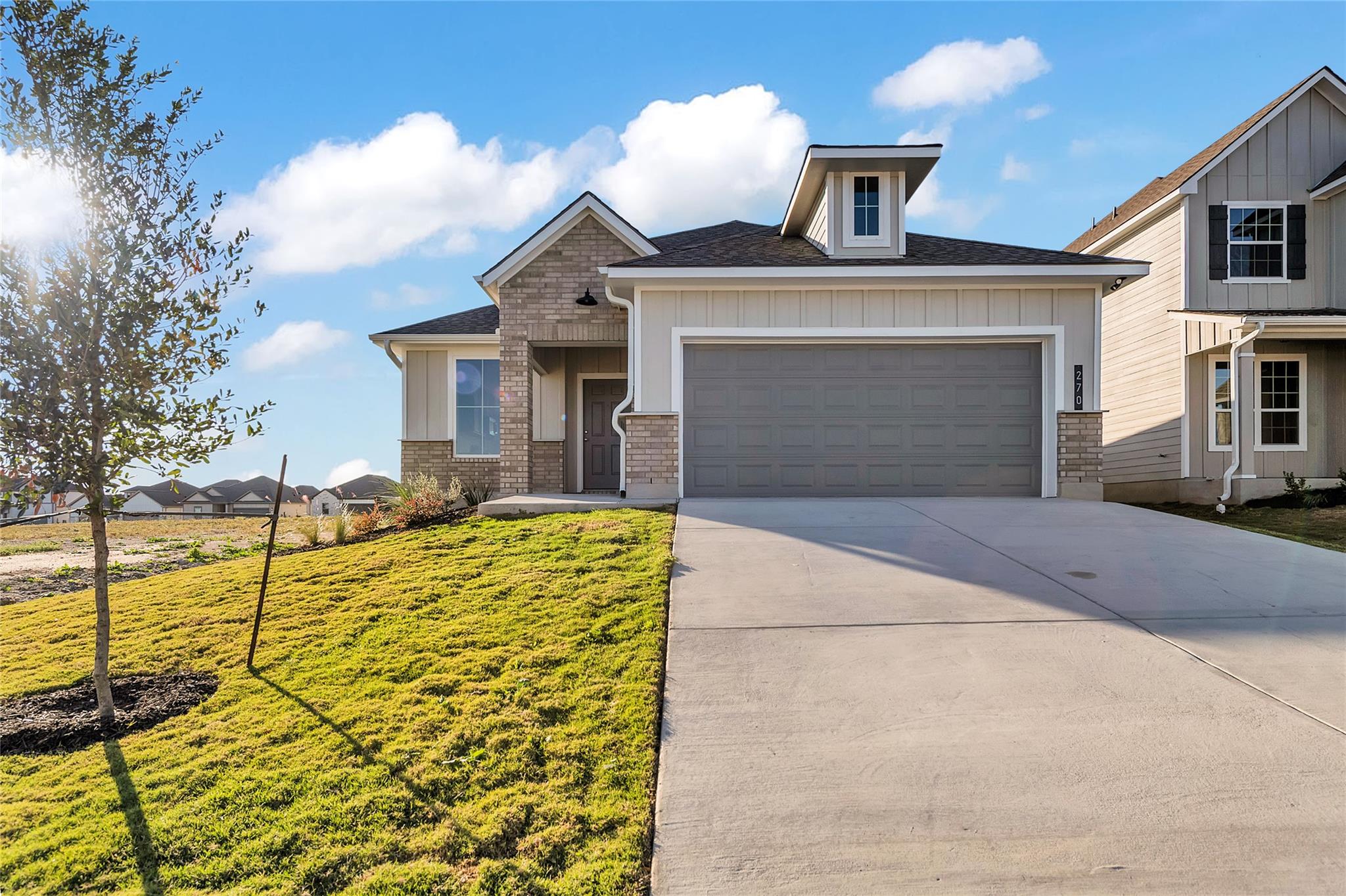 270 Boatright BLVD, Jarrell, TX 76537