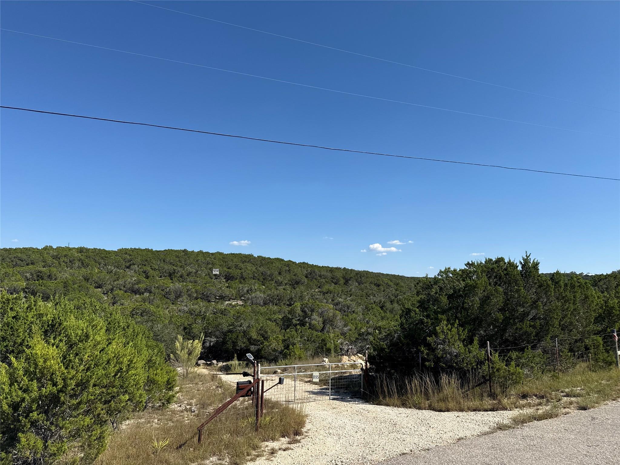 917 Roy Creek TRL, Dripping Springs, TX 78620