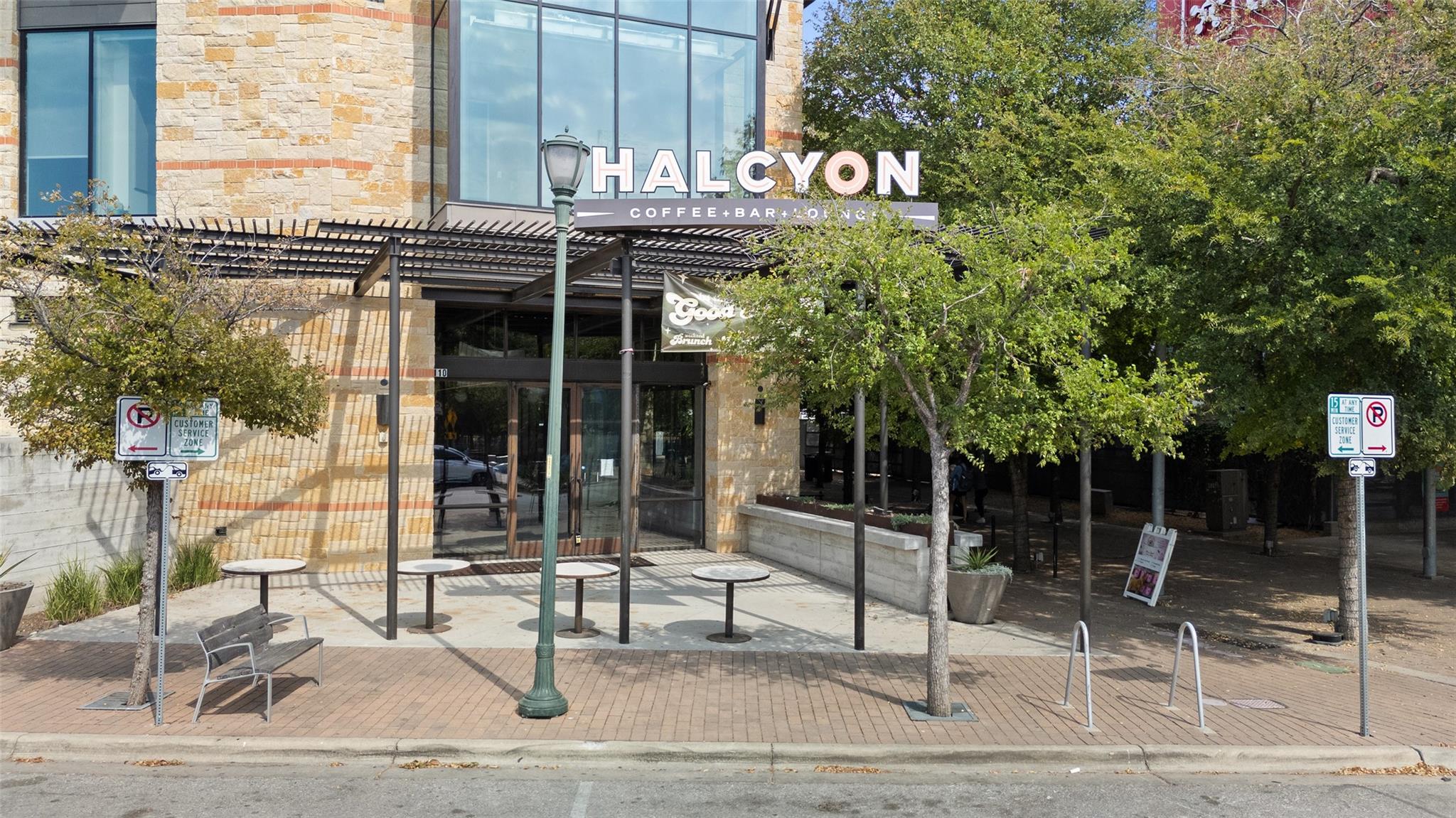 1701 Simond Ave #206, Austin, TX 78723