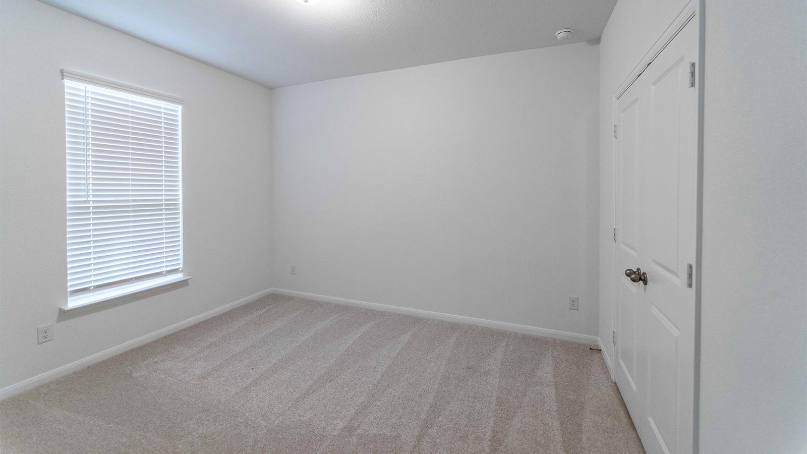 251 Grey Leaf RD, Buda, TX 78610