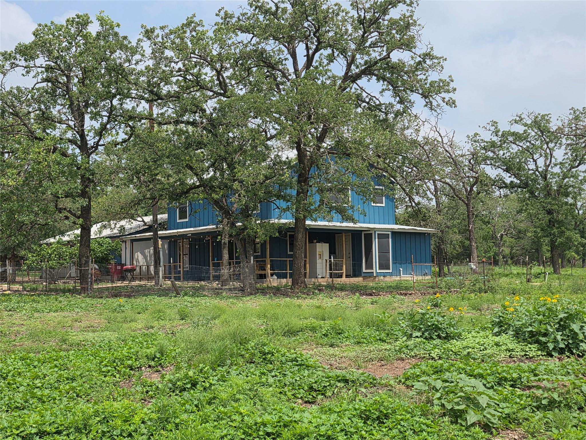 376 Jones RD, Cedar Creek, TX 78612