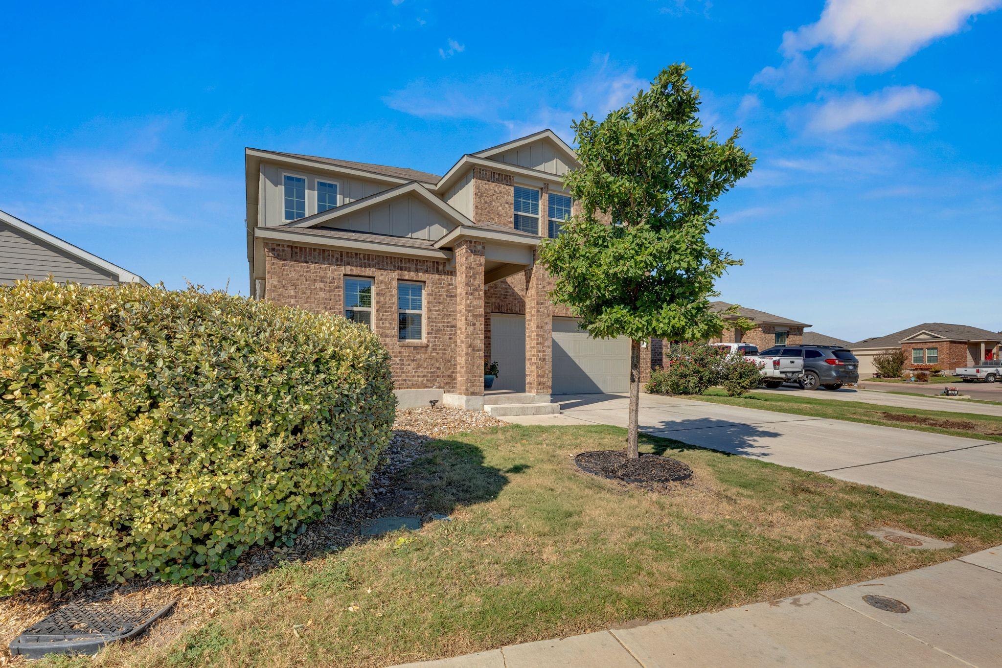 400 Xanadu DR, Jarrell, TX 76537