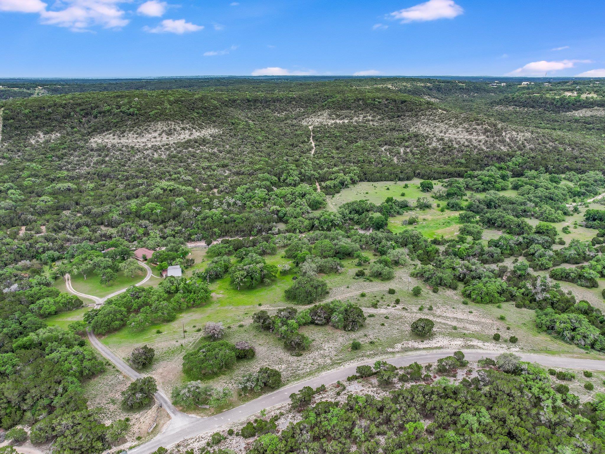 1500 Spoke Hollow RD, Wimberley, TX 78676