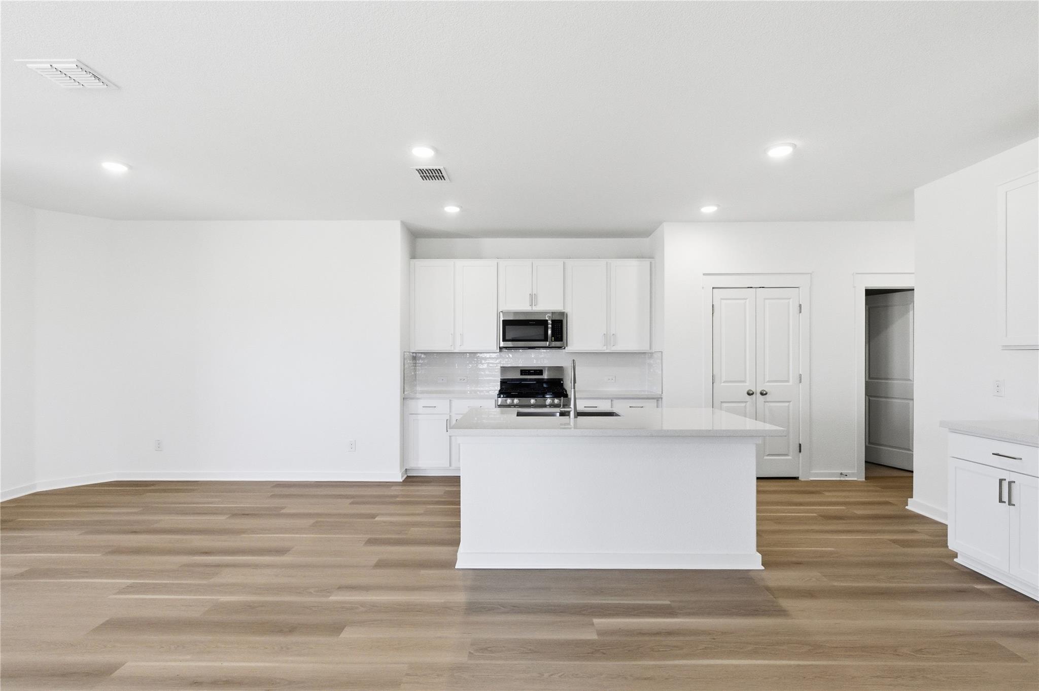 263 Oriole ST, Kyle, TX 78640