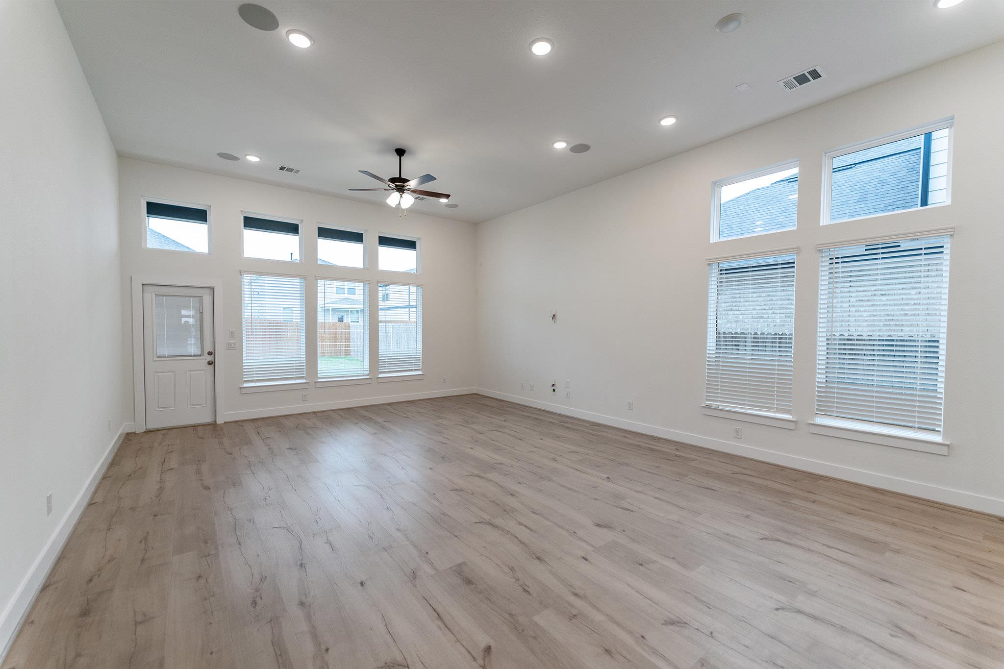 508 Echo Ps, Liberty Hill, TX 78642