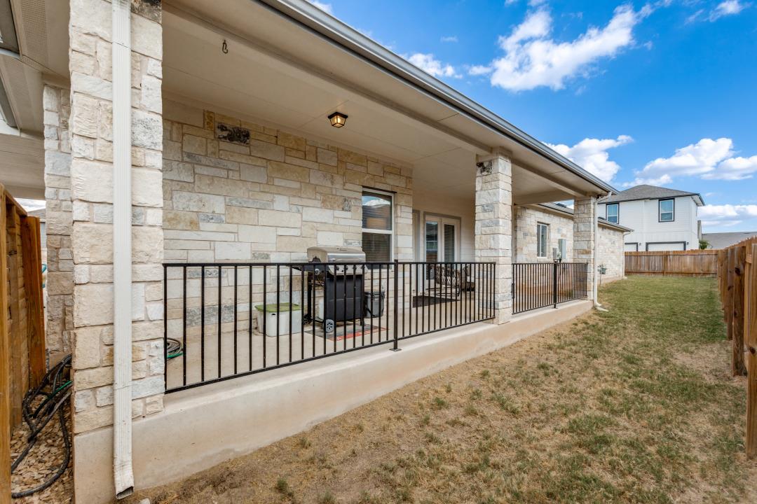 7909 Donnelley DR, Austin, TX 78744