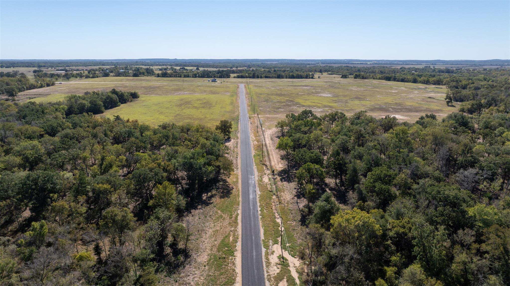 204 Little Branch LN, Cameron, TX 76520