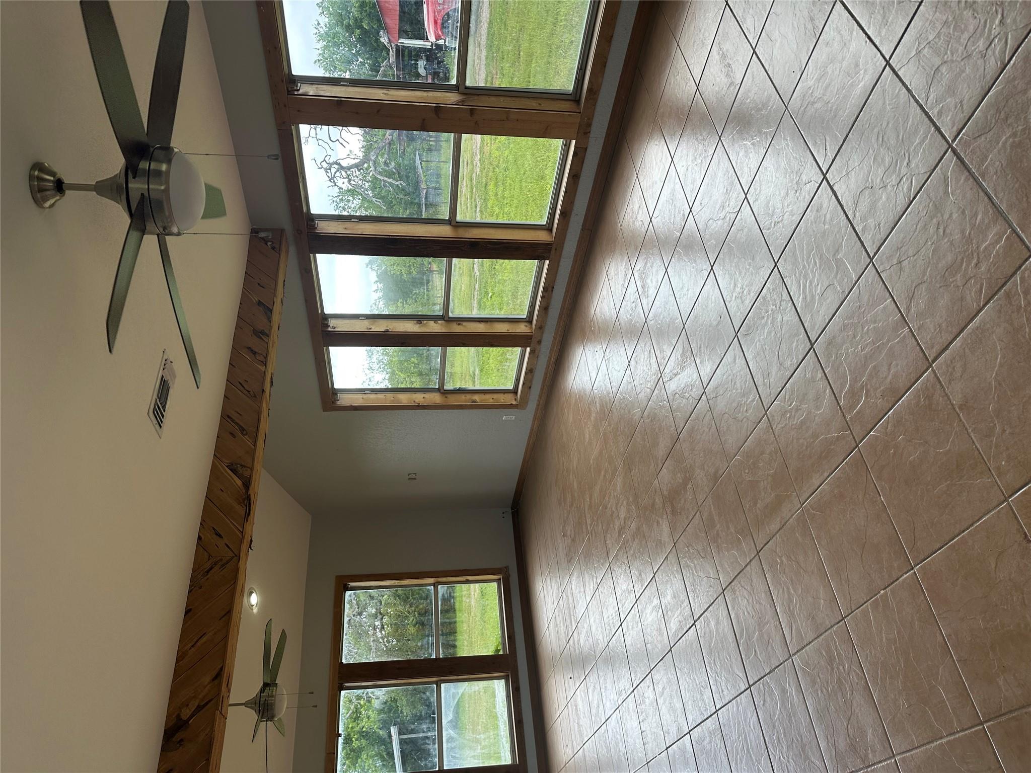1301 Live Oak TRL, Liberty Hill, TX 78642