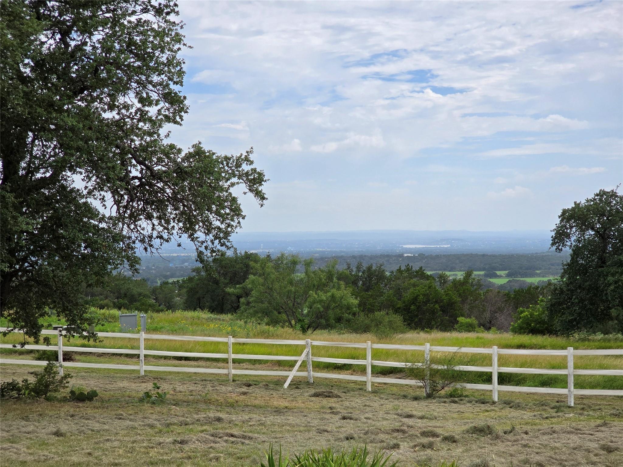 1251 Stone Mountain DR, Marble Falls, TX 78654