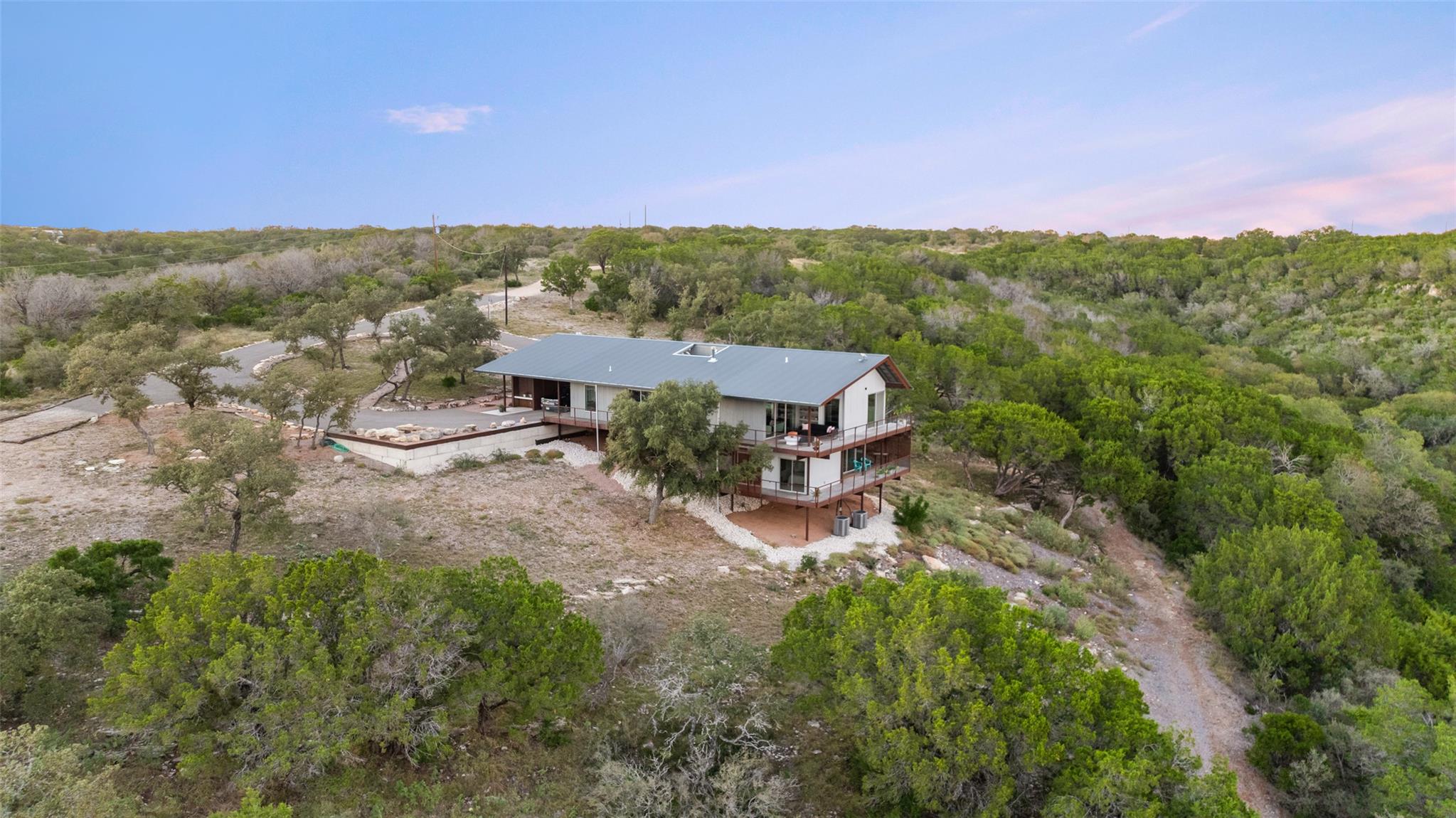 2037 Wolf Creek Ranch RD, Burnet, TX 78611