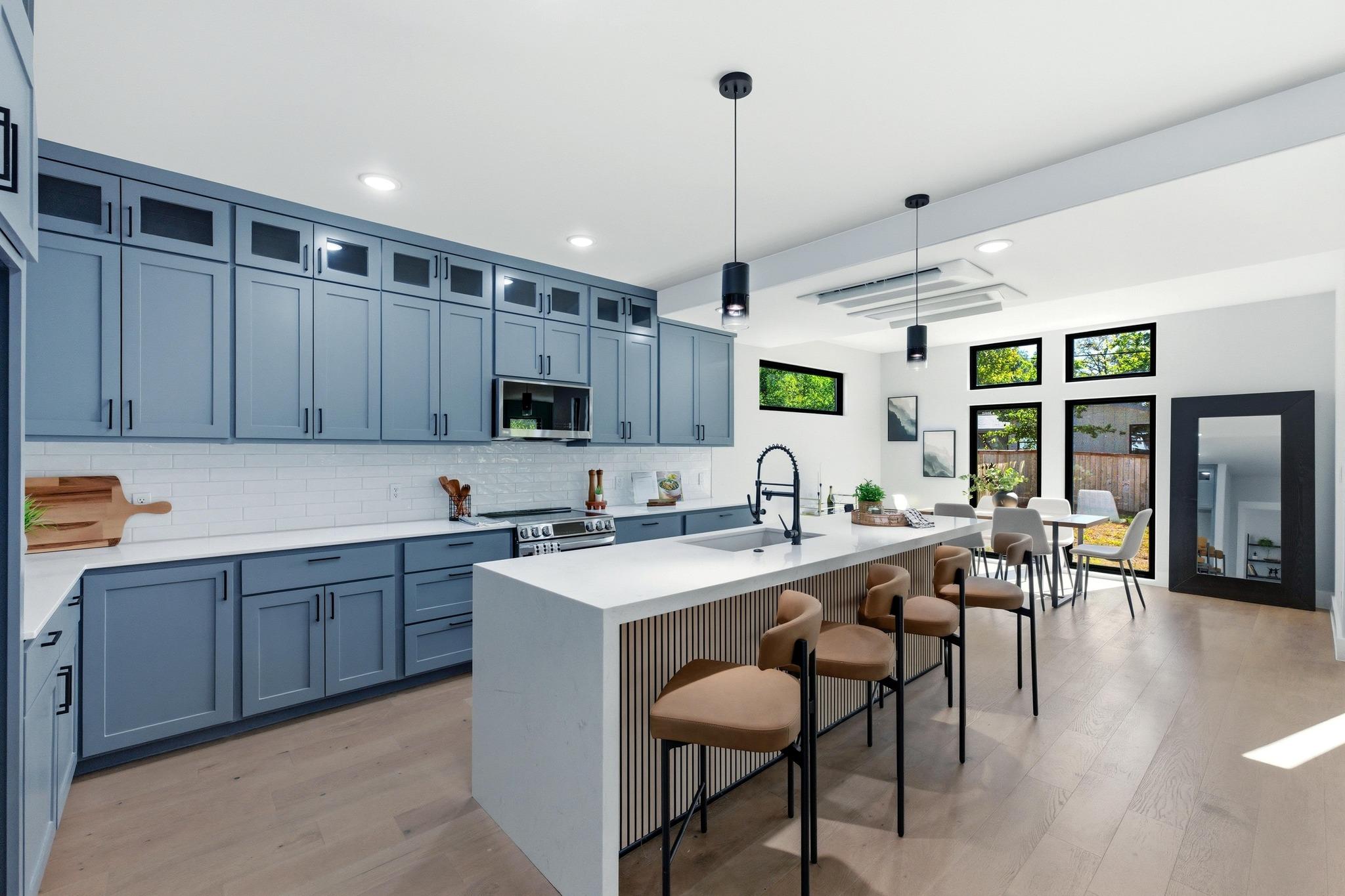 4803 Philco DR, Austin, TX 78745