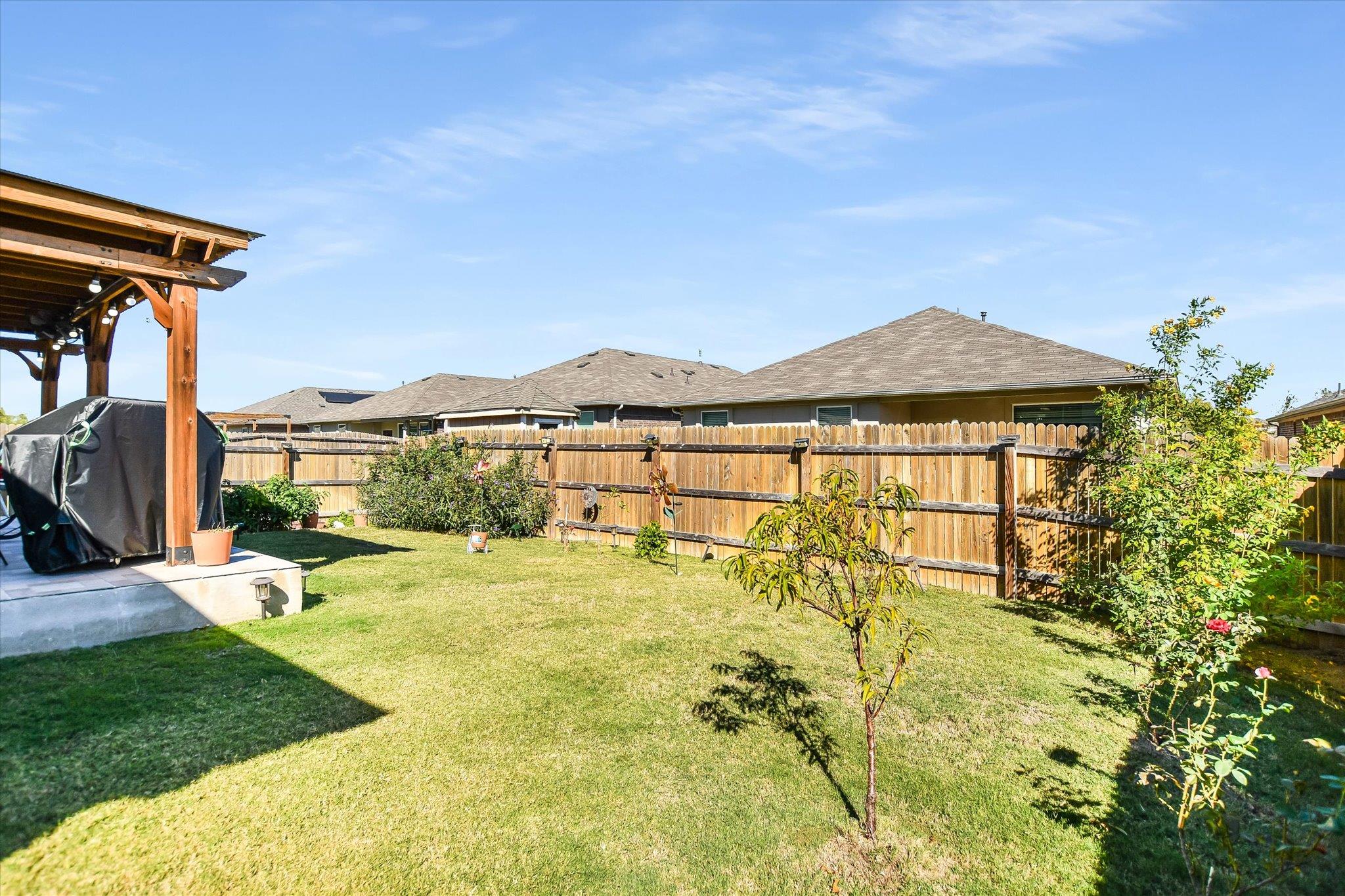 213 Brooklyn DR, Georgetown, TX 78626