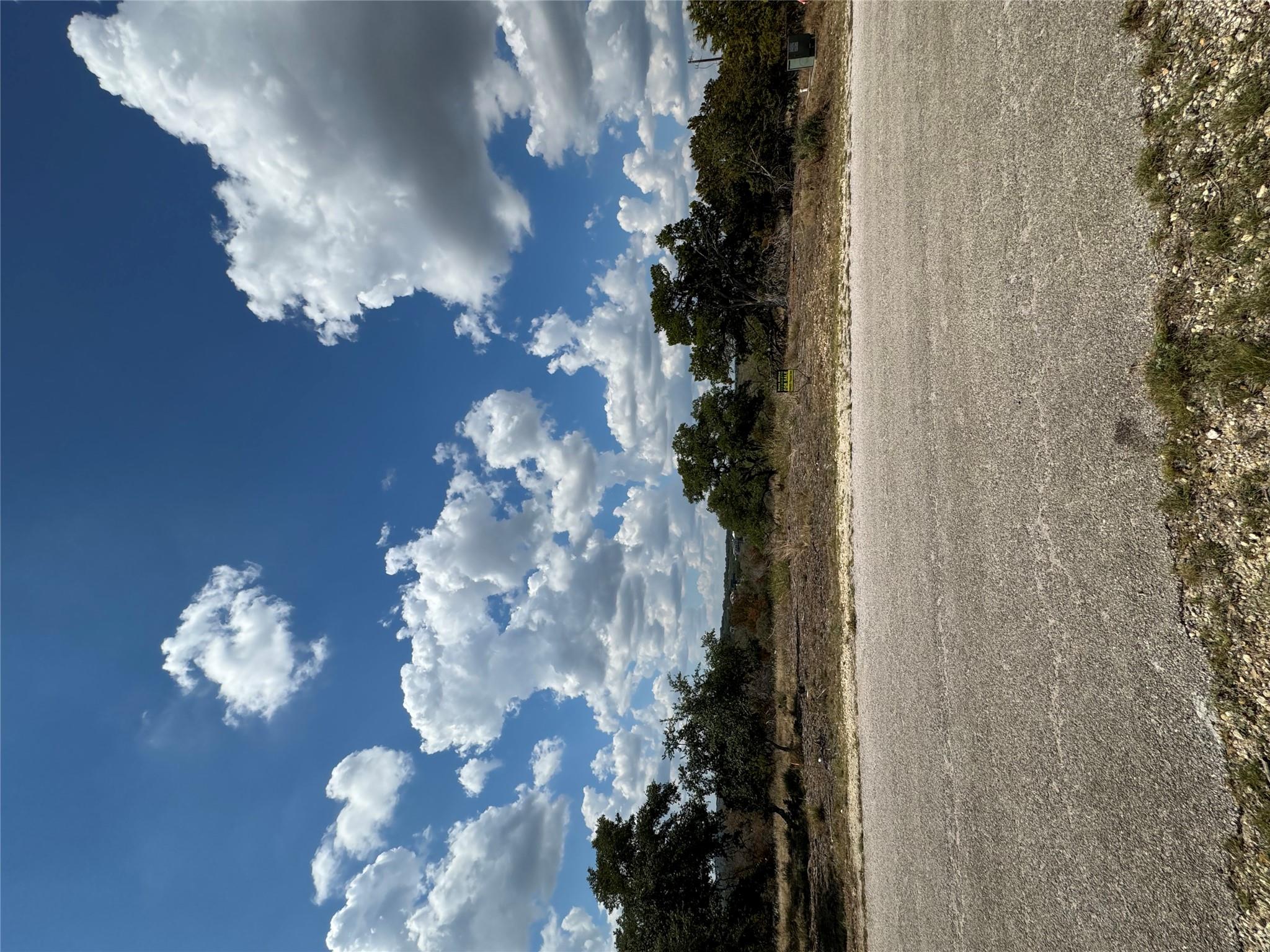 22007 Redbird DR, Lago Vista, TX 78645