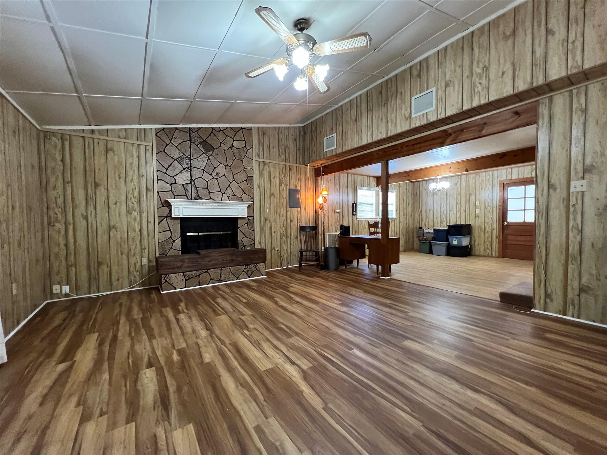 27306 Rr 12, Dripping Springs, TX 78620