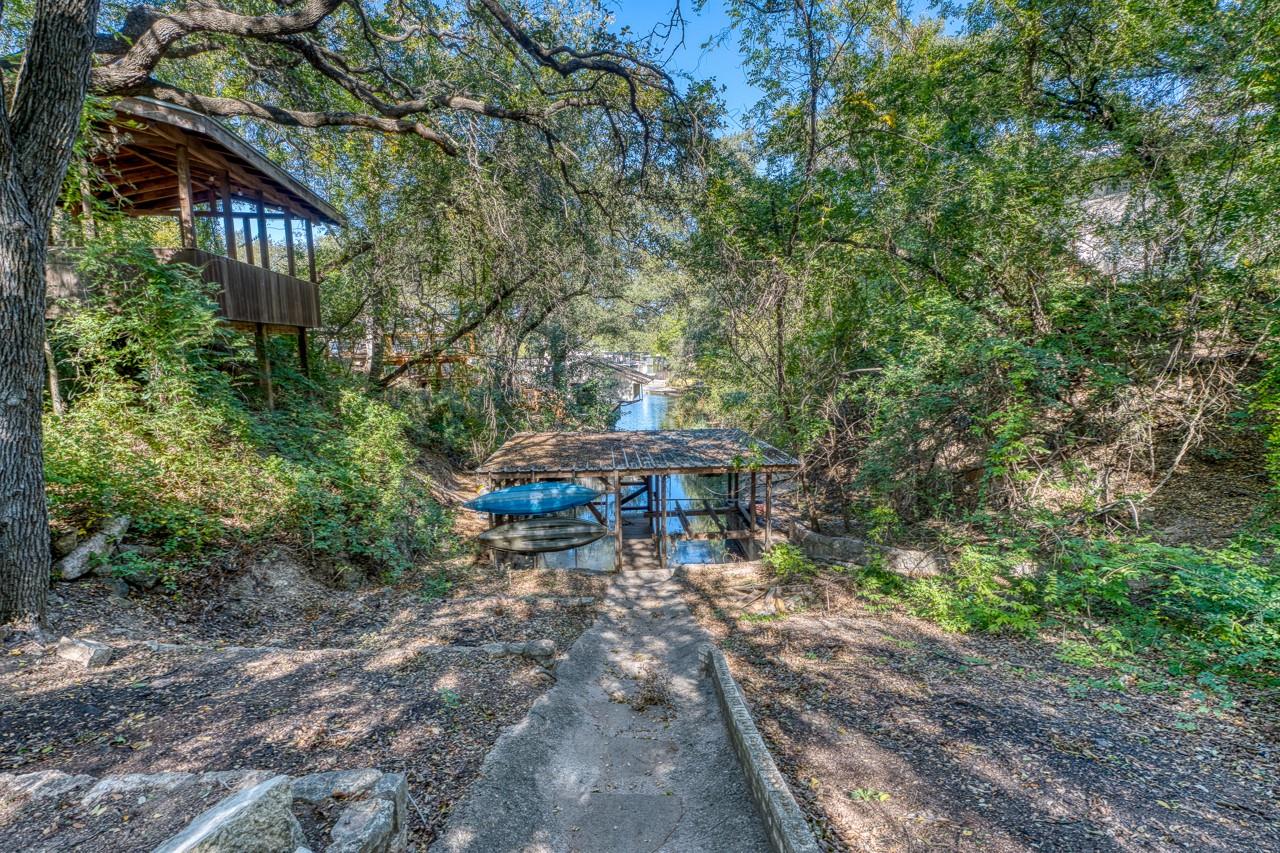 1117 County Road 132b, Kingsland, TX 78639