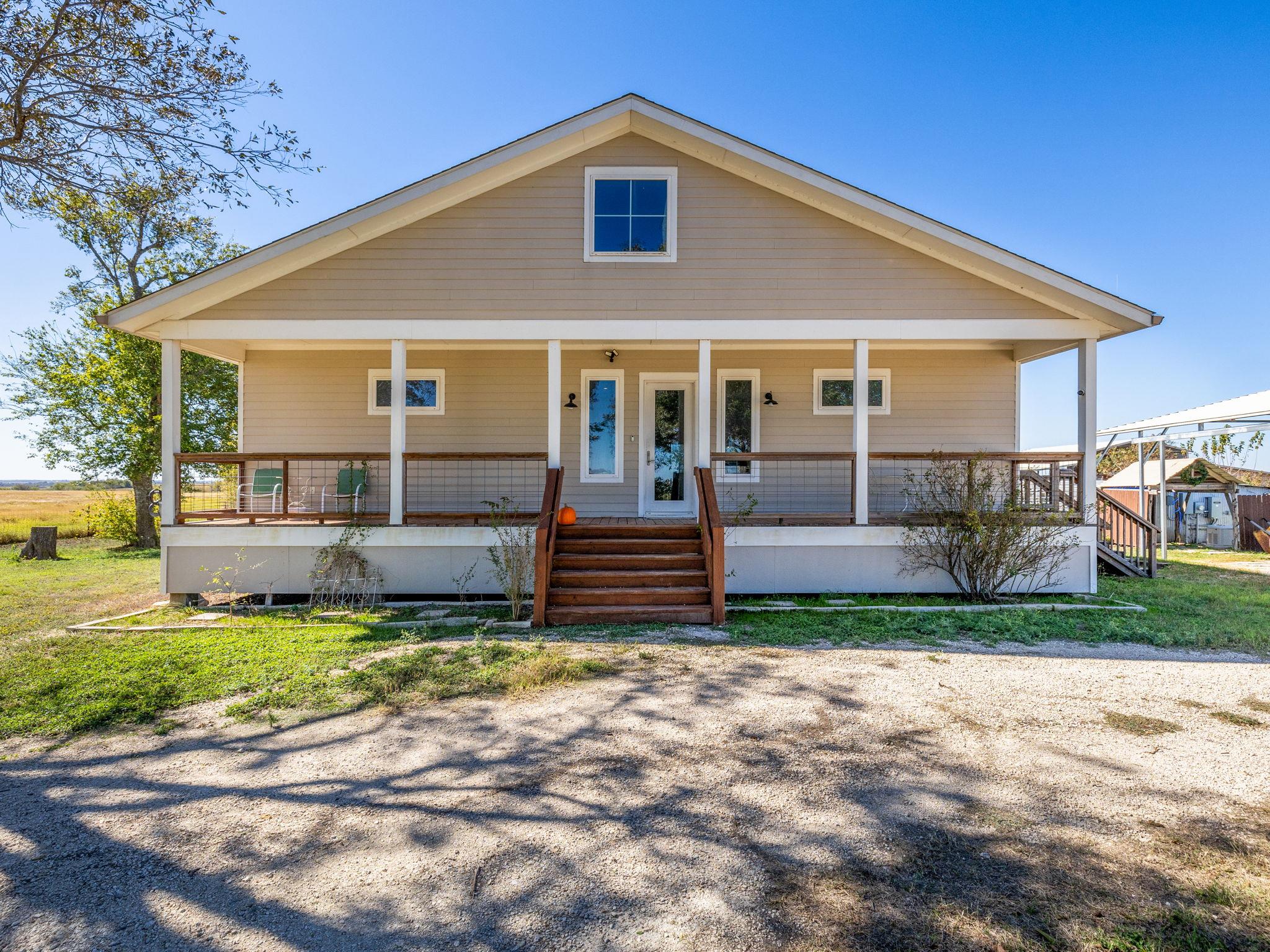 1150 County Road 432, Taylor, TX 76574