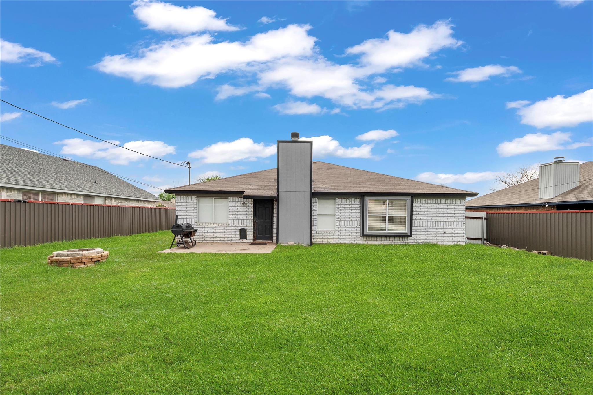 1817 Dusk DR, Killeen, TX 76543