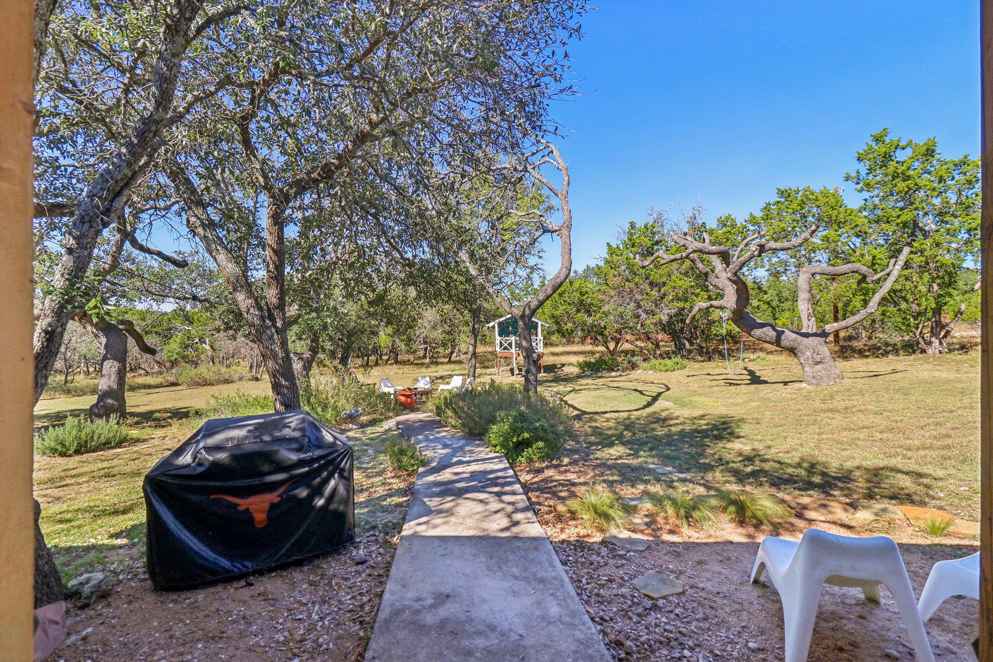 205 Northwood Hills DR, Fredericksburg, TX 78624