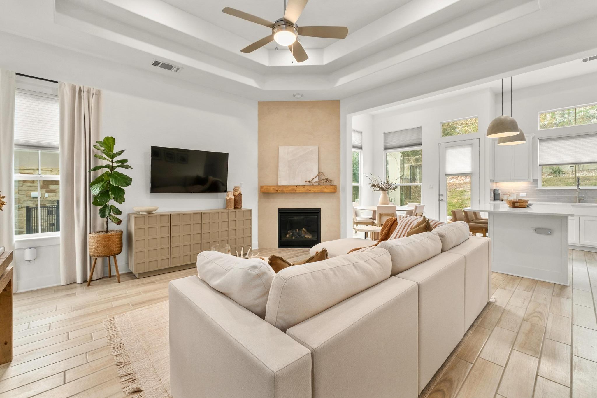 115 Beneteau DR #77, Austin, TX 78738