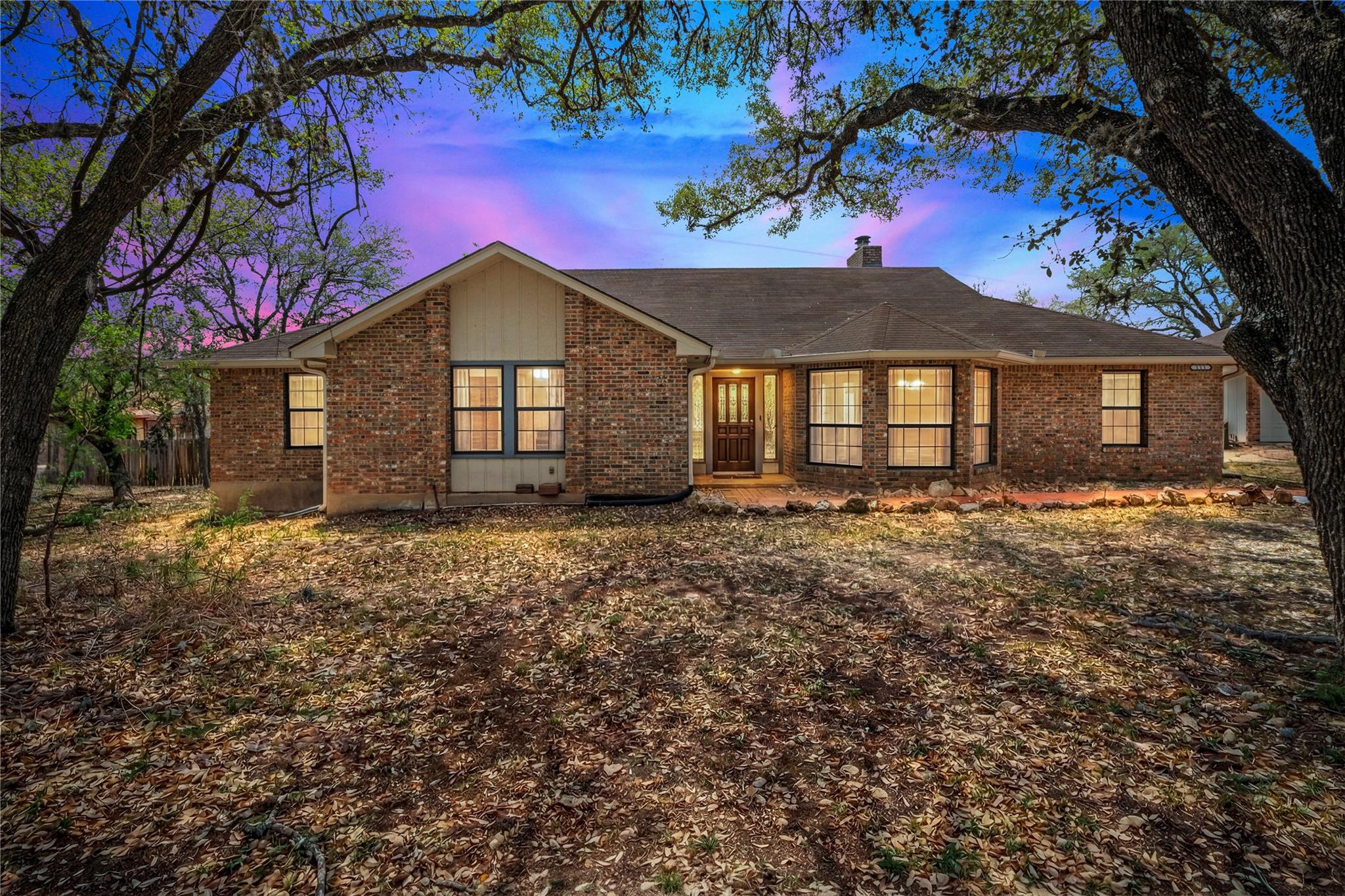 111 Clydesdale DR, San Marcos, TX 78666