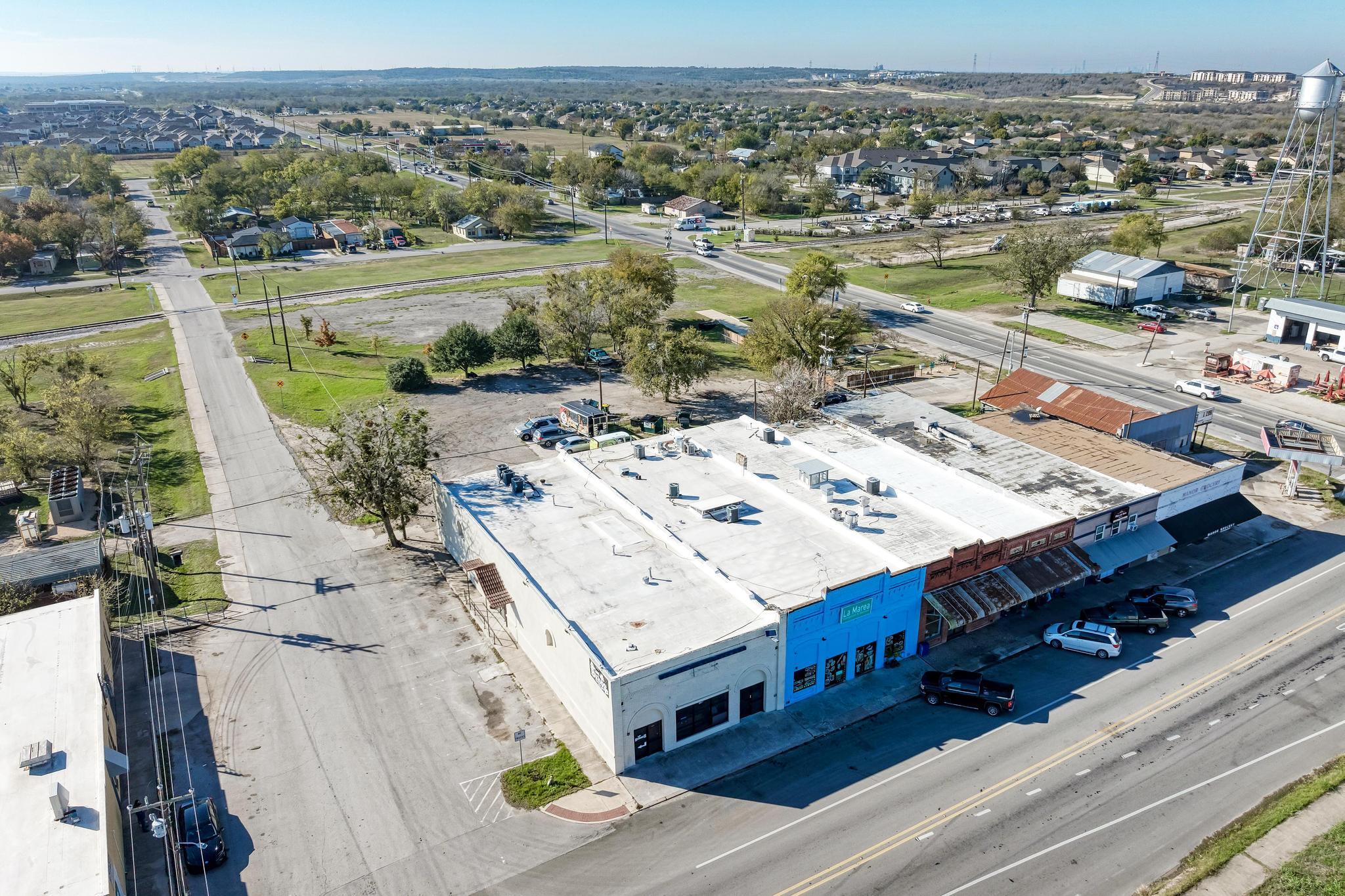 118 Parsons ST, Manor, TX 78653