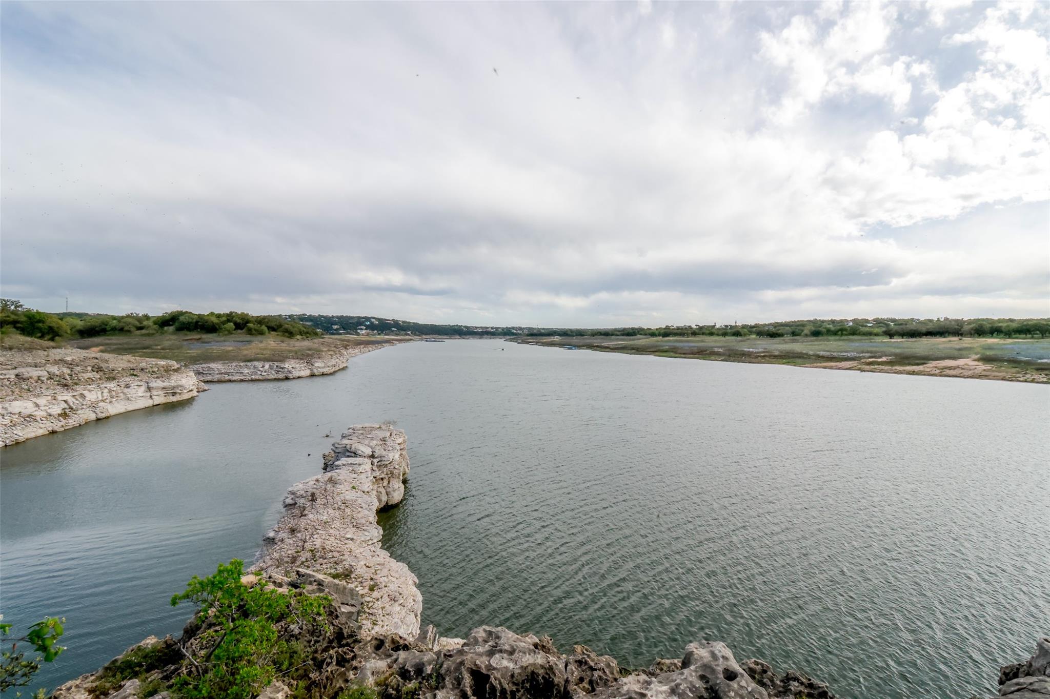 7608 Tessera Pkwy, Lago Vista, TX 78645