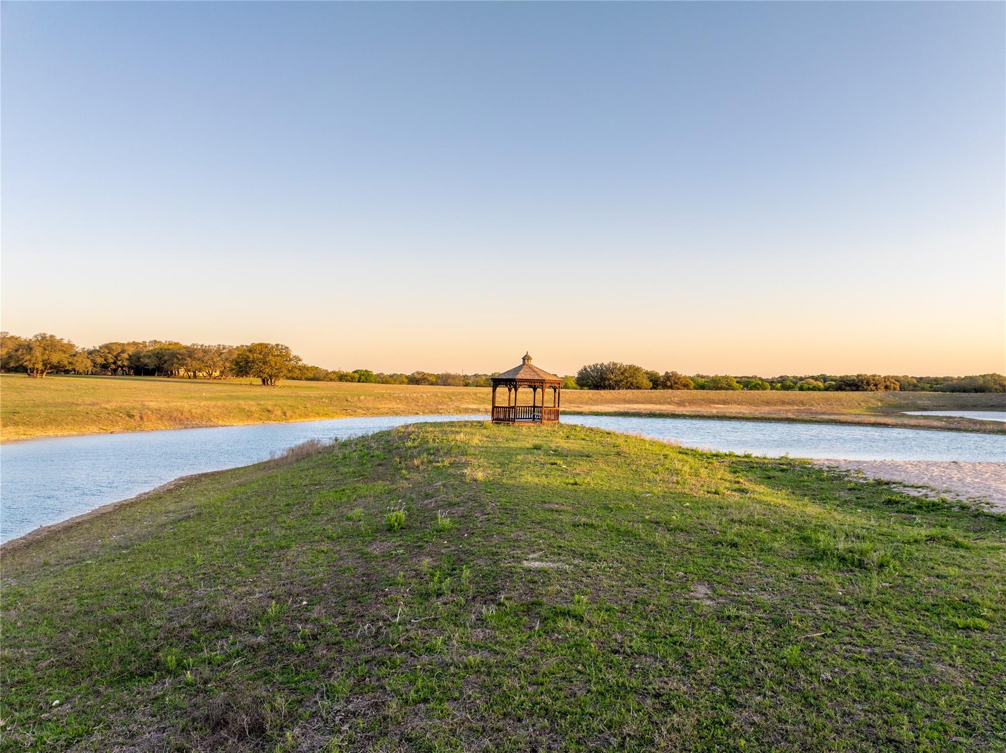 5525 Fm2340 RD, Burnet, TX 78611