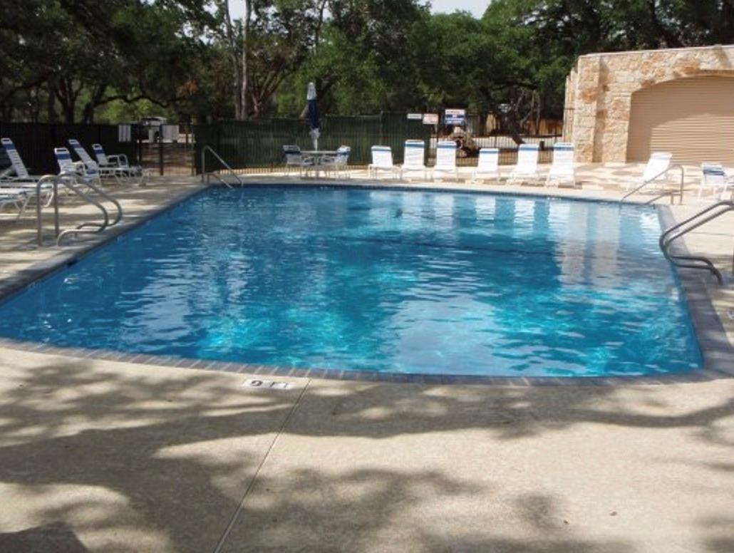 5606 Clubhouse DR, Lago Vista, TX 78645