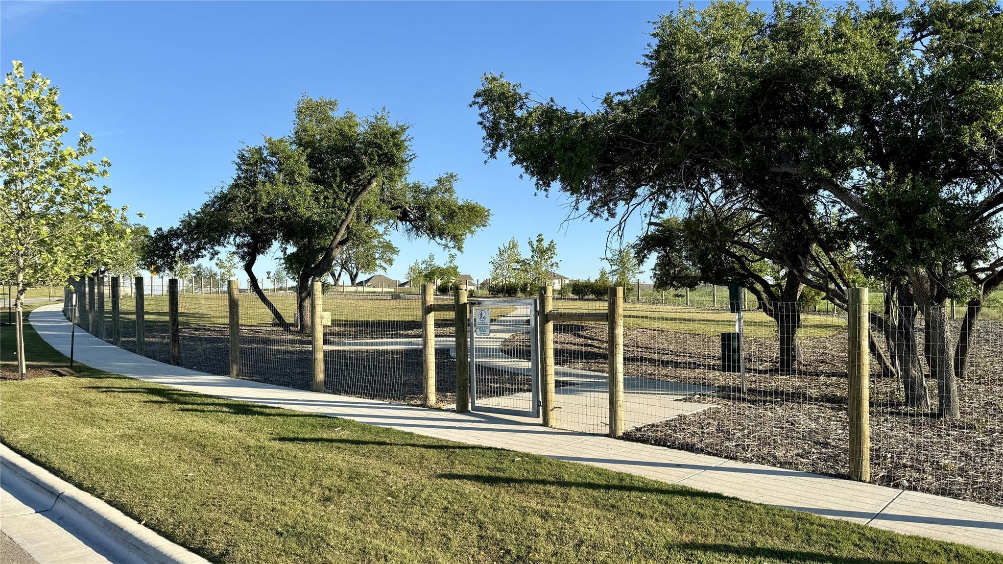 581 Treadwell LN, Kyle, TX 78640