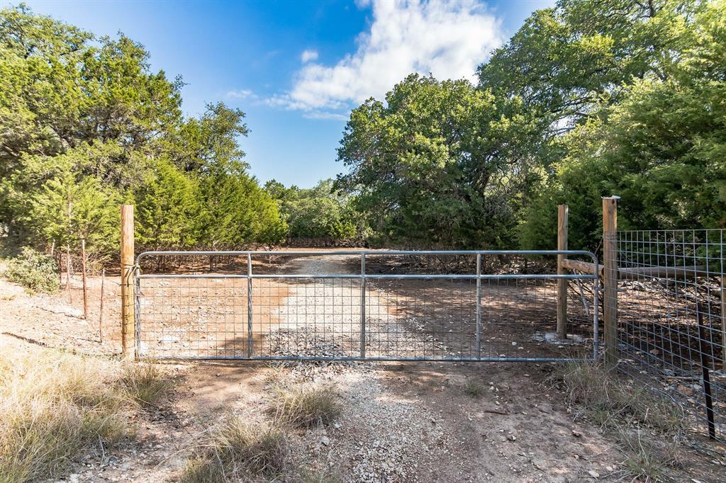 15273 Fm 150 Hw W, Driftwood, TX 78619