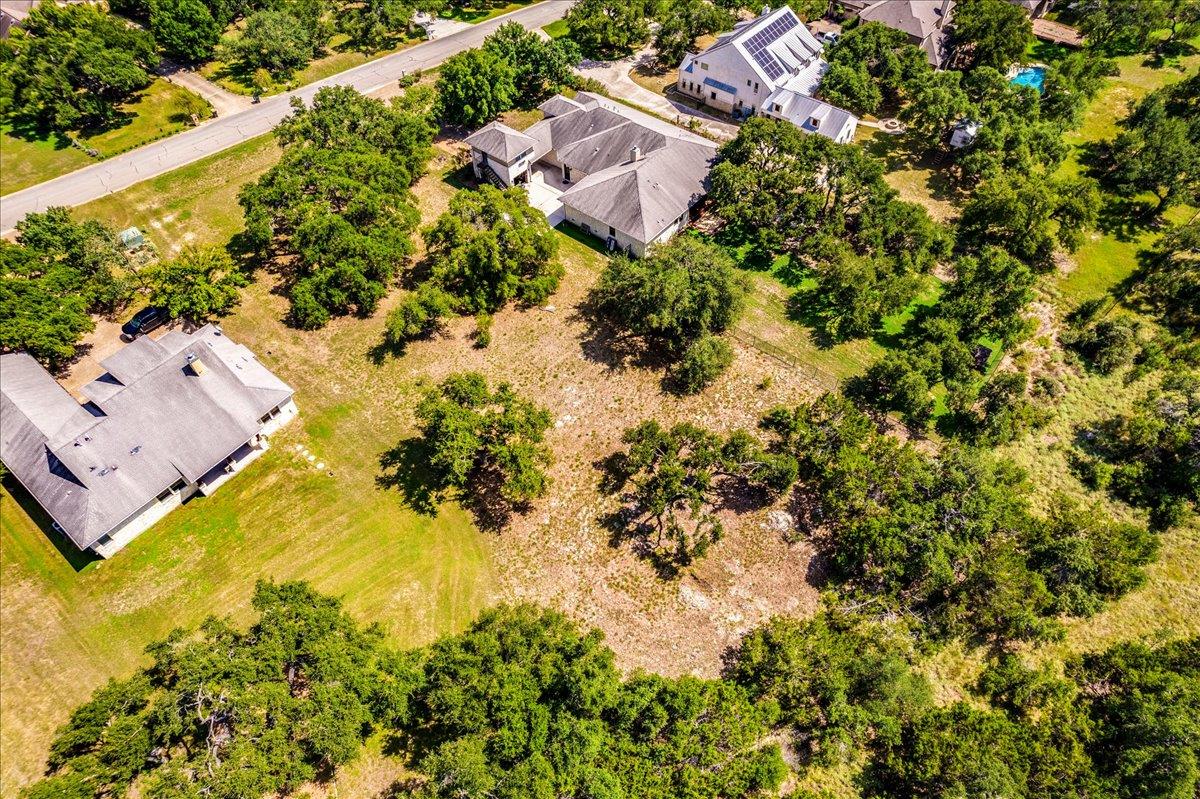10299 Brangus RD, Driftwood, TX 78619