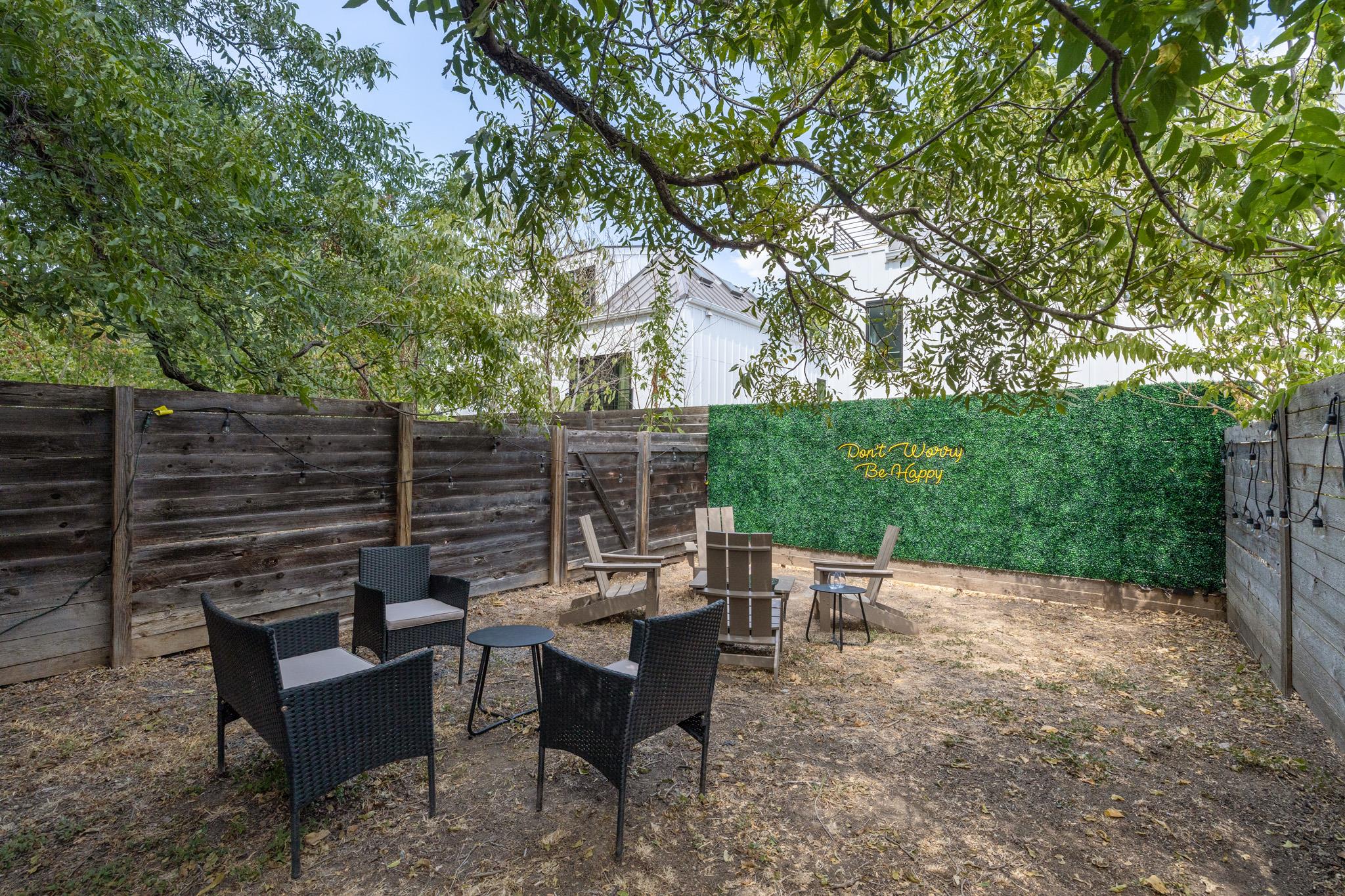 1139 12 Poquito ST #3, Austin, TX 78702