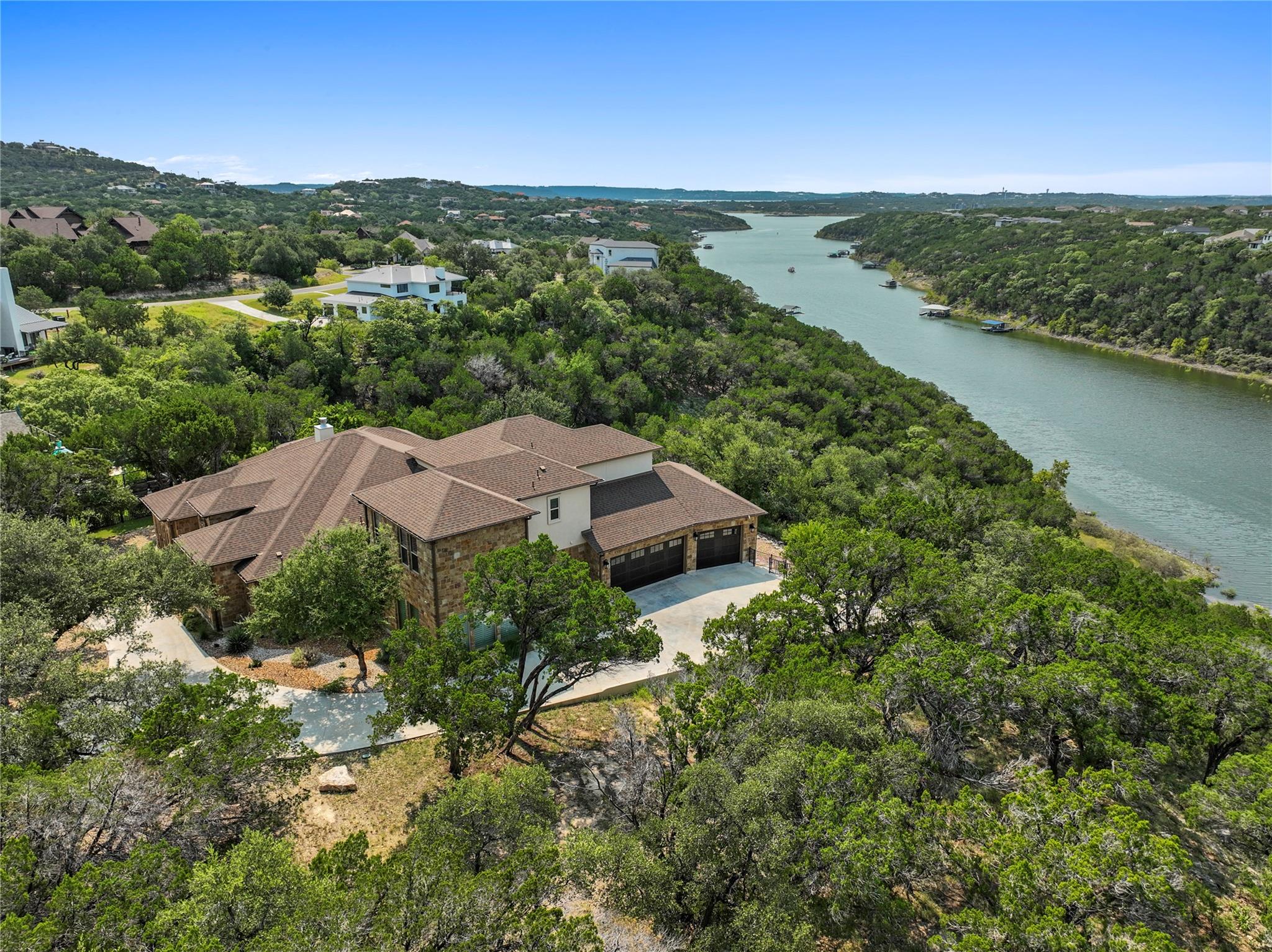 18817 Hidden Ridge PL, Jonestown, TX 78645