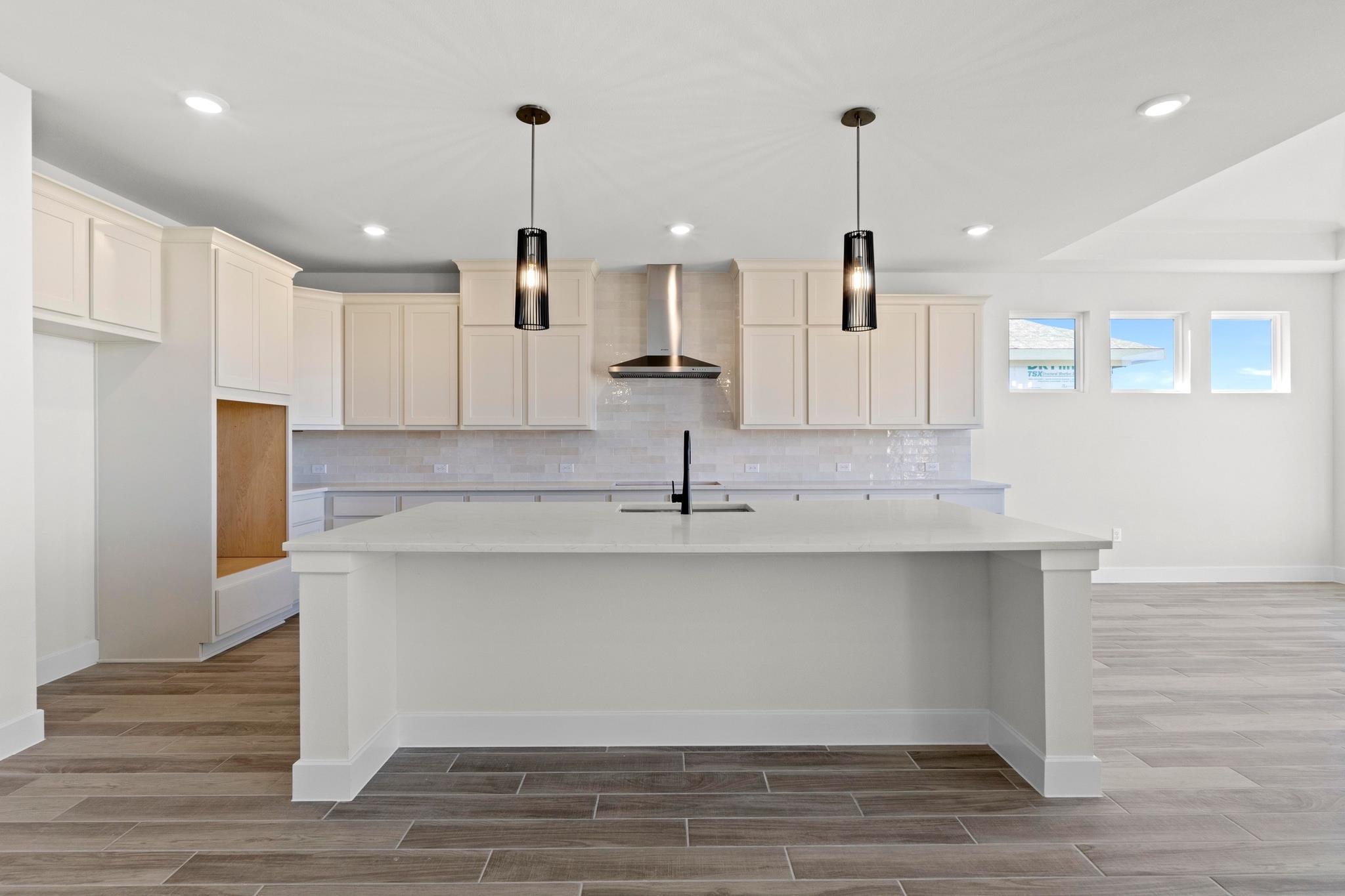 301 Sheepdog DR, Liberty Hill, TX 78642