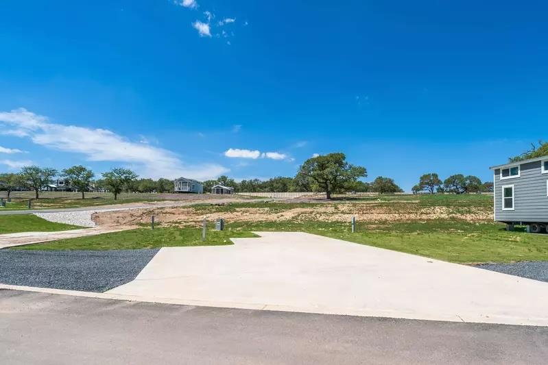 5386 Ranch Road 1376 RD #28, Fredericksburg, TX 78624