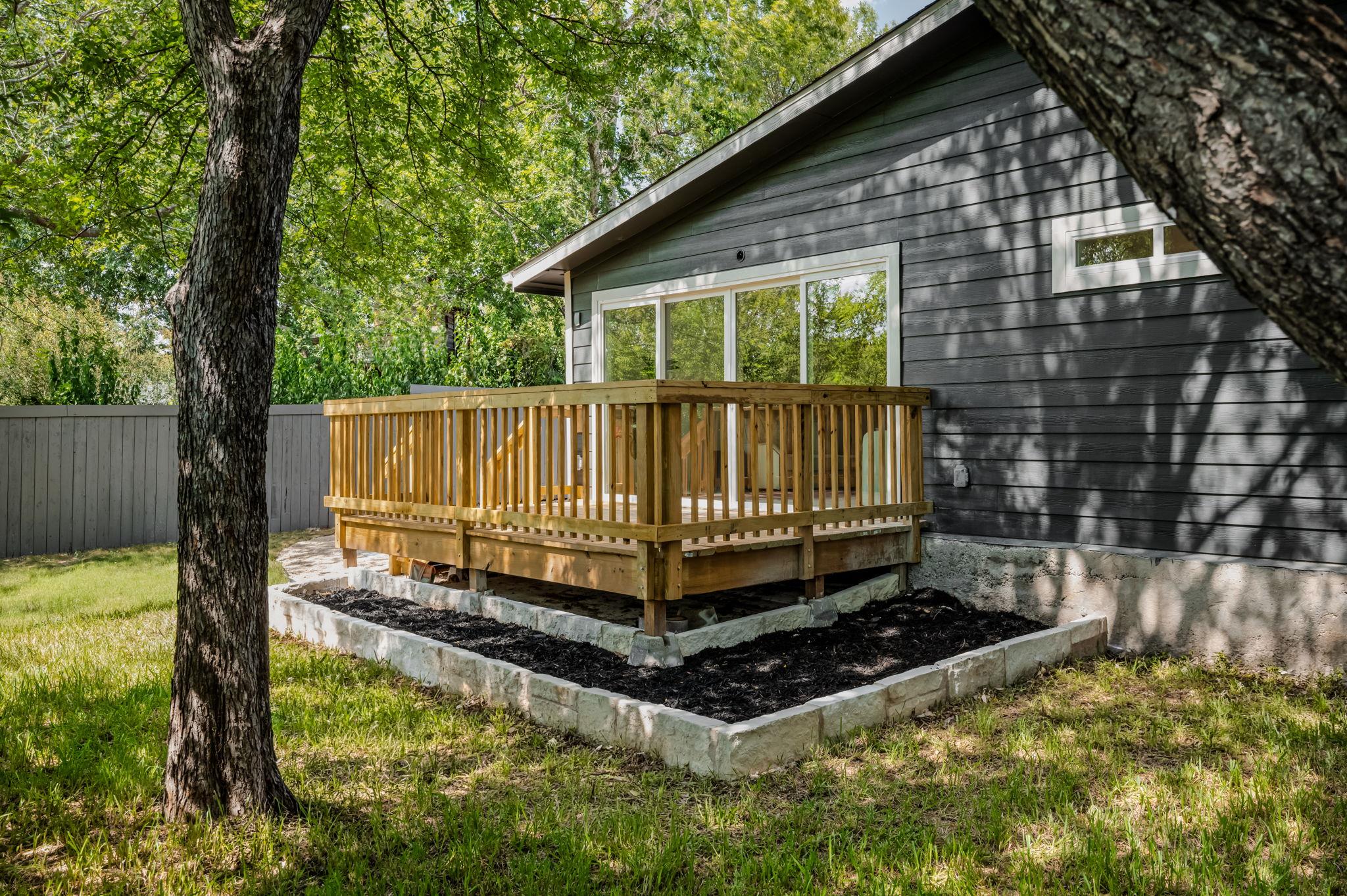 5210 Gladstone DR, Austin, TX 78723