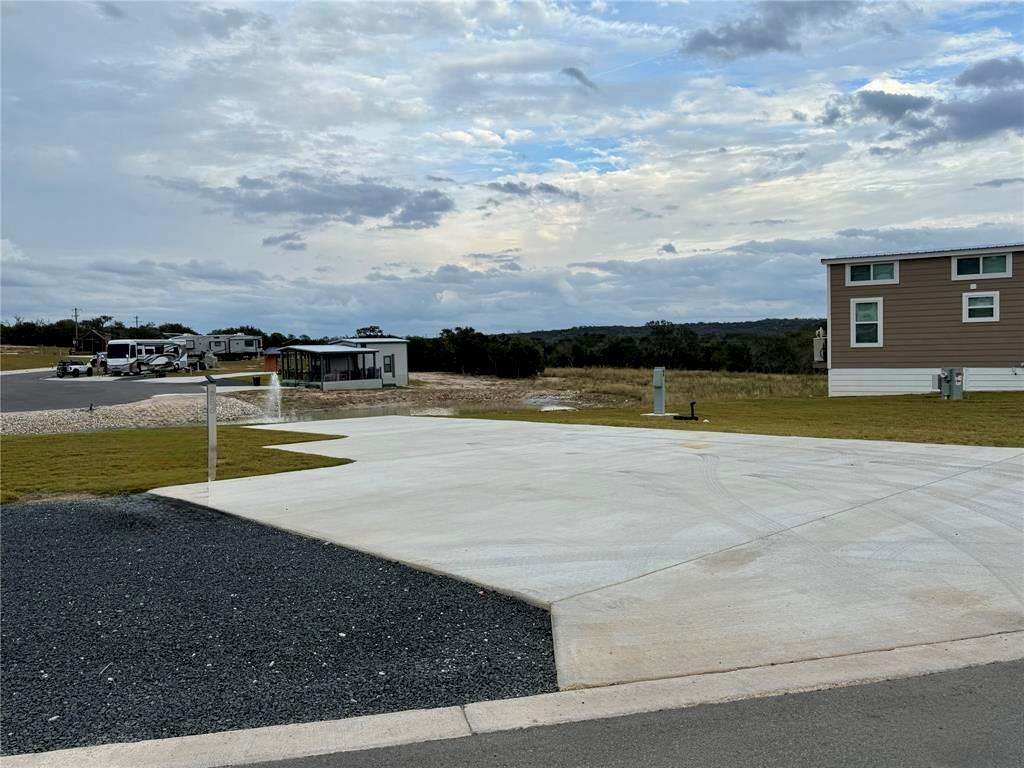 5386 Ranch Road 1376 RD #86, Fredericksburg, TX 78624