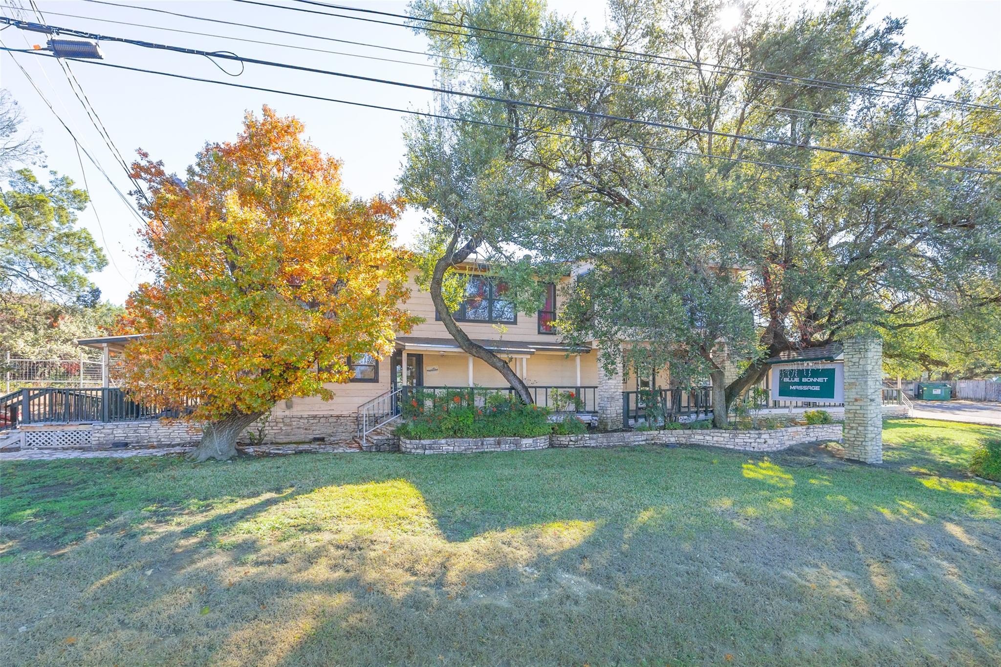 801 Ranch Road 620 S, Lakeway, TX 78734