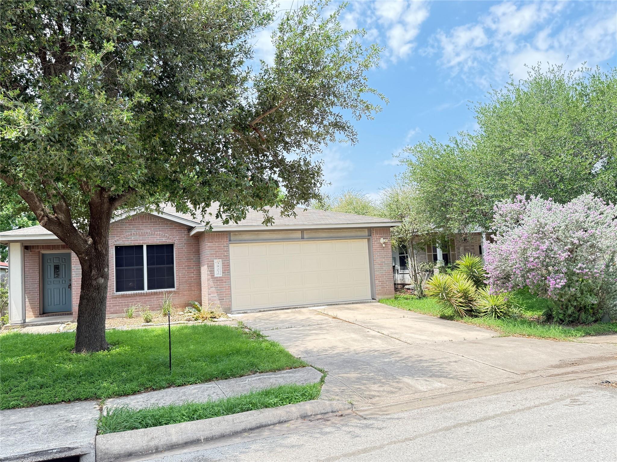3902 Louise Lee DR, Austin, TX 78725
