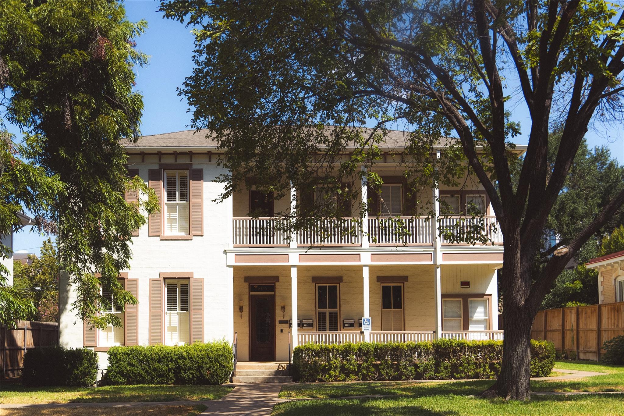 506 W 14th ST W #B, Austin, TX 78701