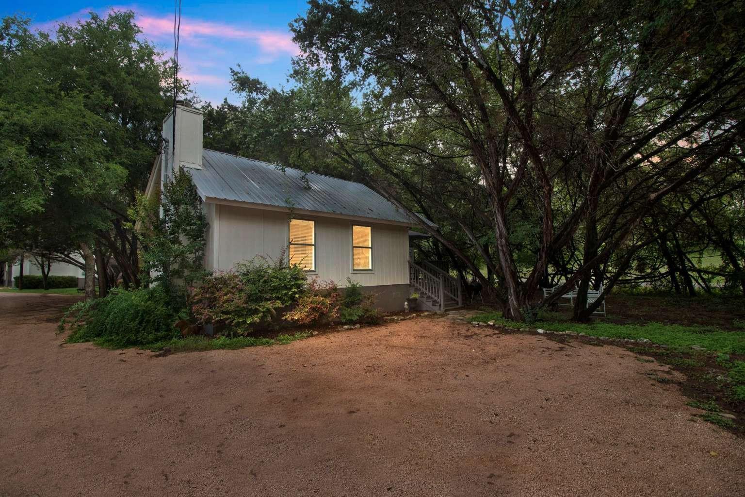 104 Scudder LN #X, Wimberley, TX 78676