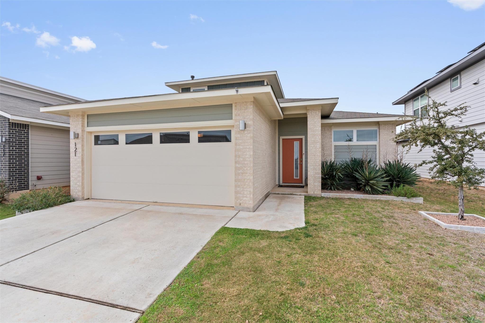 121 Tequilana Ps, Leander, TX 78641