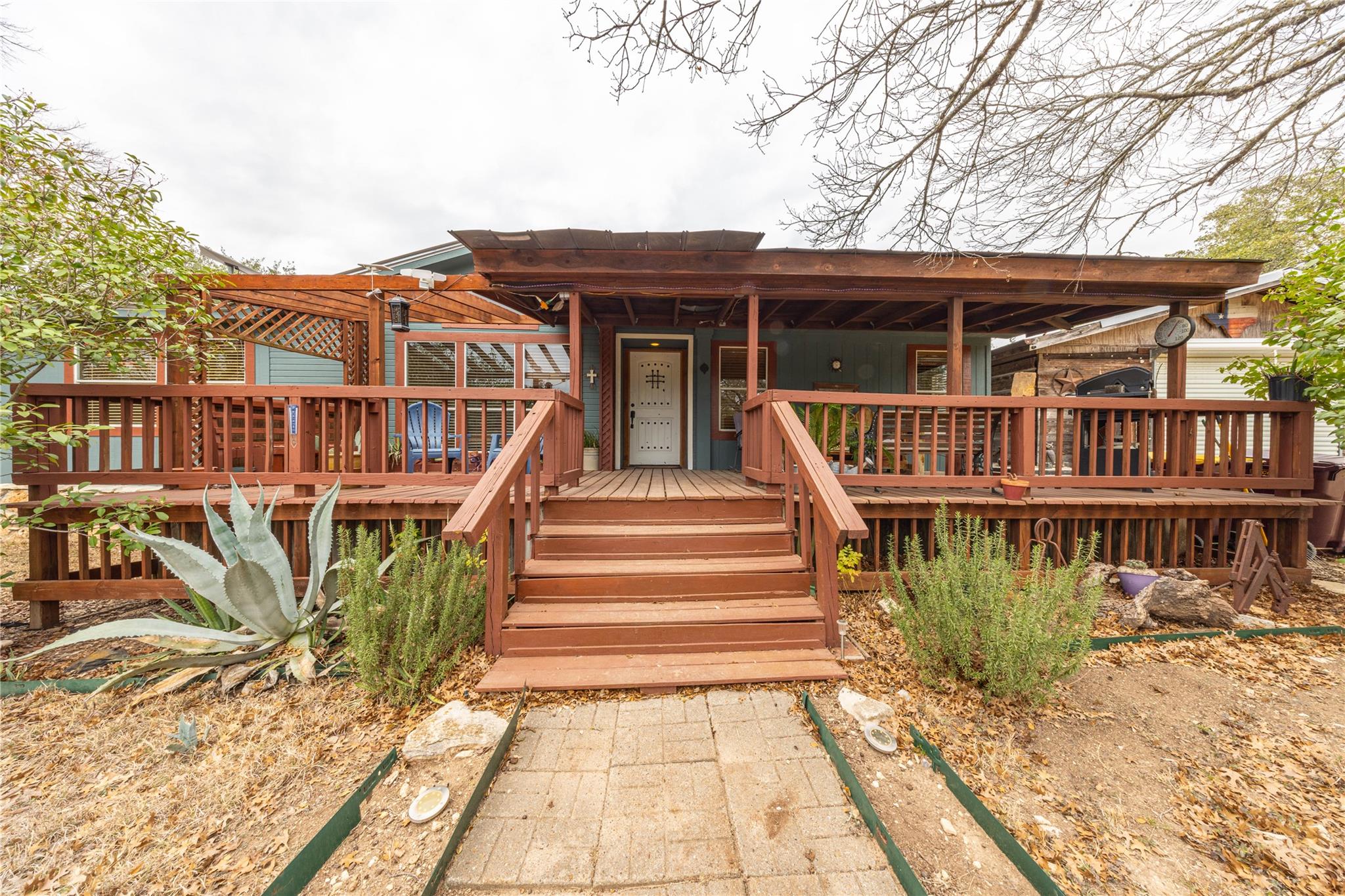 715 Bee Gee RD, Driftwood, TX 78619